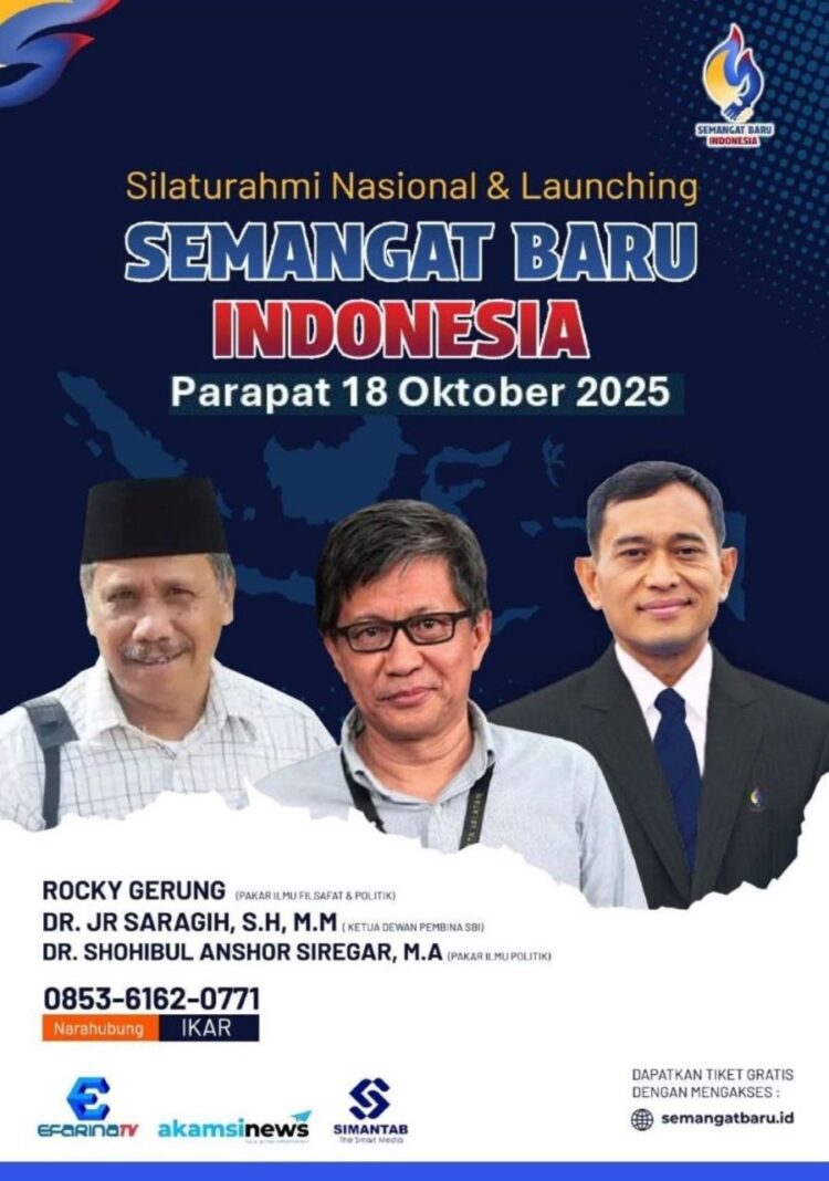 Rocky Gerung diapit Dr Shohibul Anshor Siregar dan Dr JR Saragih.(Simantab/ist)