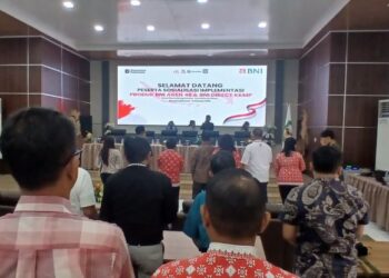 Pertemuan pengurus KKMP Kota Pematangsiantar dengan BNI, Bulog, Pertamina, dan PT Pupuk membahas penyusunan proposal ke Himbara, baru-baru ini di ruang Serba Guna Pemko Pematangsiantar.(Simantab/Mahadi Sitanggang)