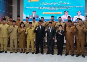 Sekretaris Daerah Pematangsiantar Junaedi Sitanggang foto usai pelantikan.(Simantab/Putra Purba)
